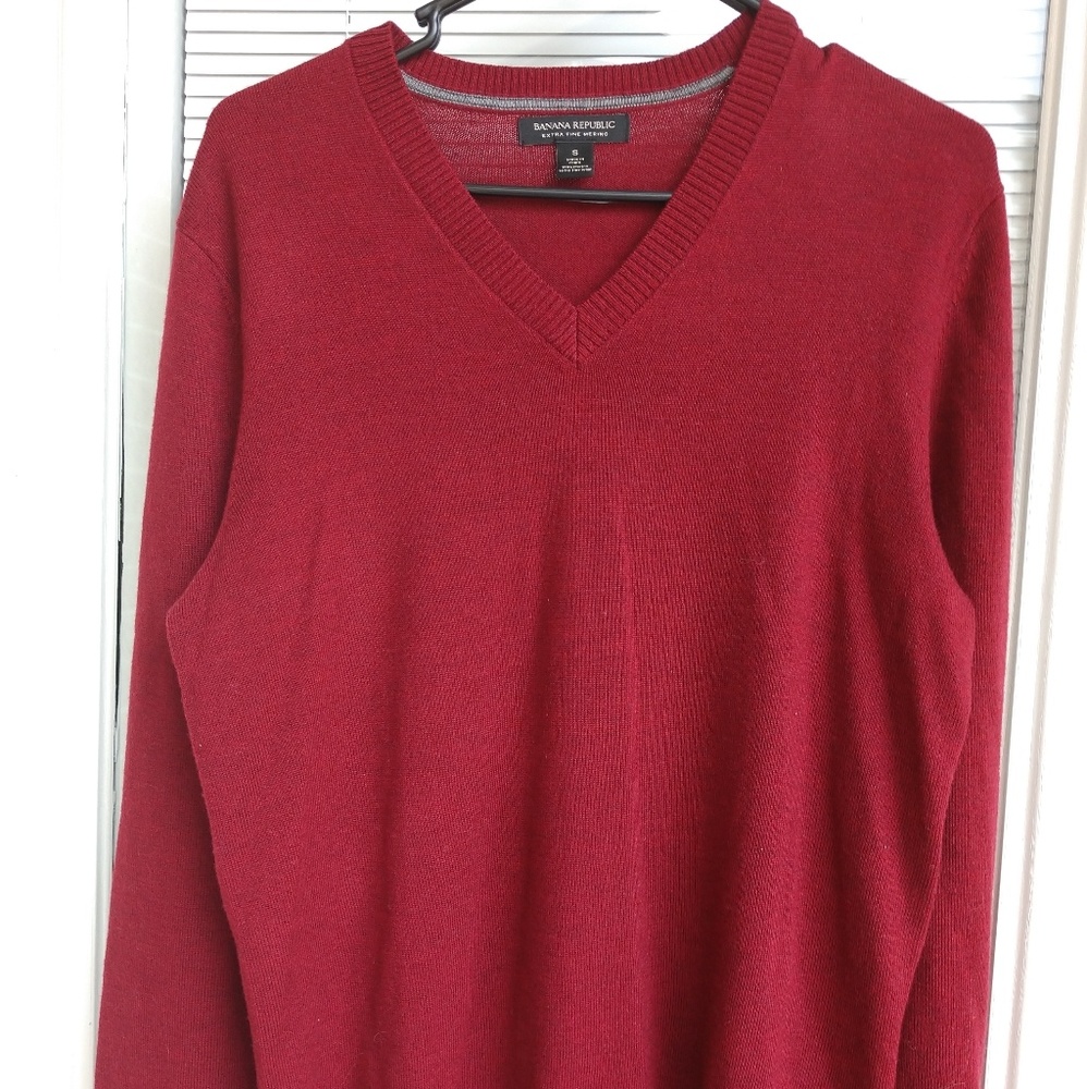 Banana Republic extra fine Merino wool sweater